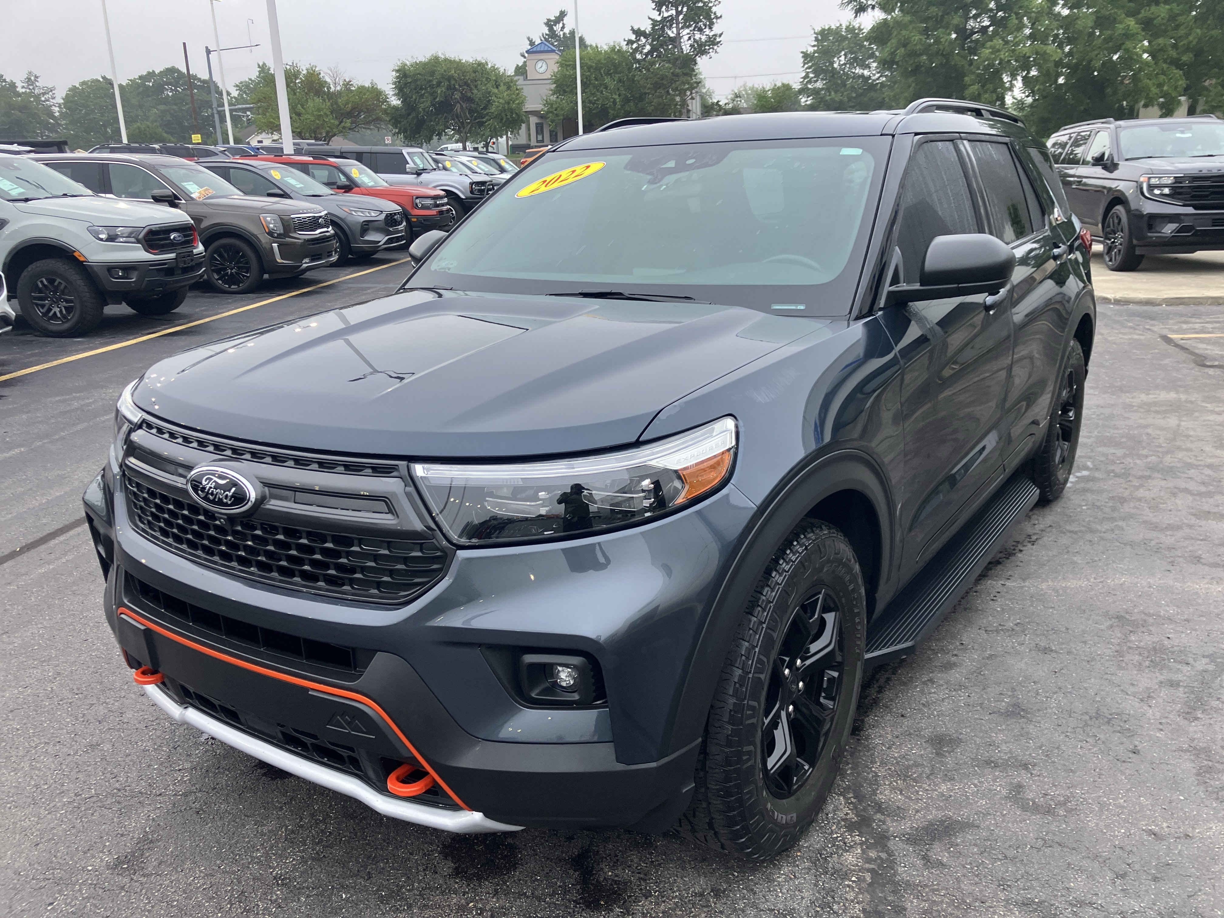 Used 2022 Ford Explorer Timberline AWD/4WD image 3