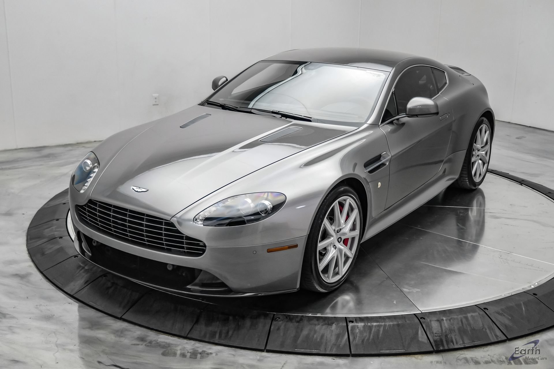 Used 2014 Aston Martin V8 Vantage S RWD image 7