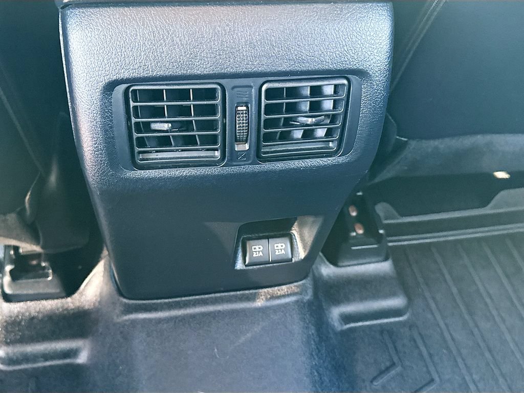 Used 2021 Toyota 4Runner SR5 AWD/4WD image 19