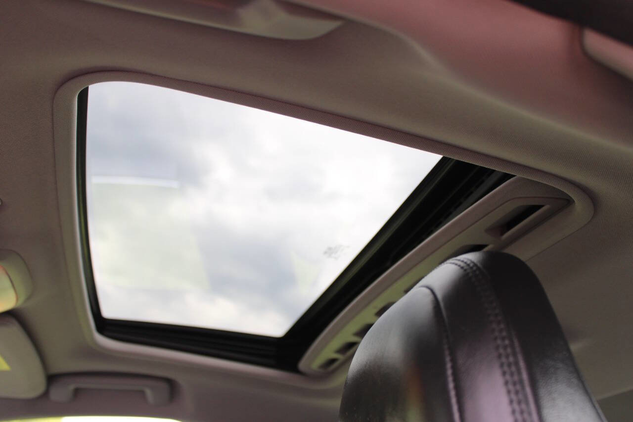 Used 2014 Volvo S60 T5 AWD/4WD image 11