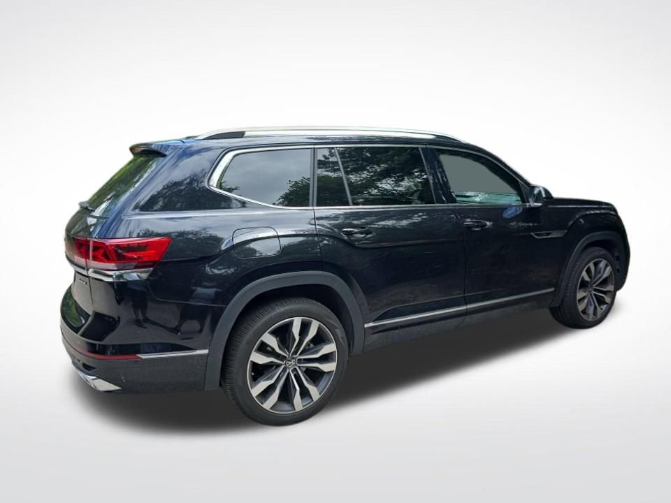 Used 2023 Volkswagen Atlas SEL Premium image 3
