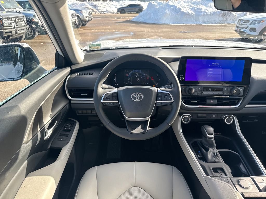 New 2026 Toyota Grand Highlander XLE image 11