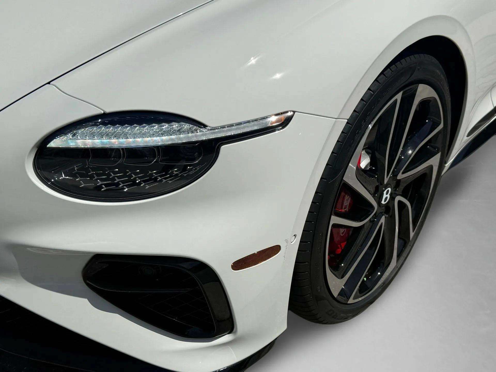 New 2026 Bentley Continental GTC AWD/4WD image 43