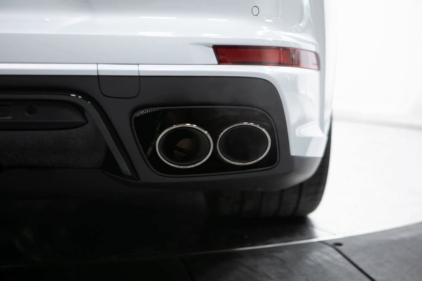 New 2026 Porsche Panamera GTS image 37