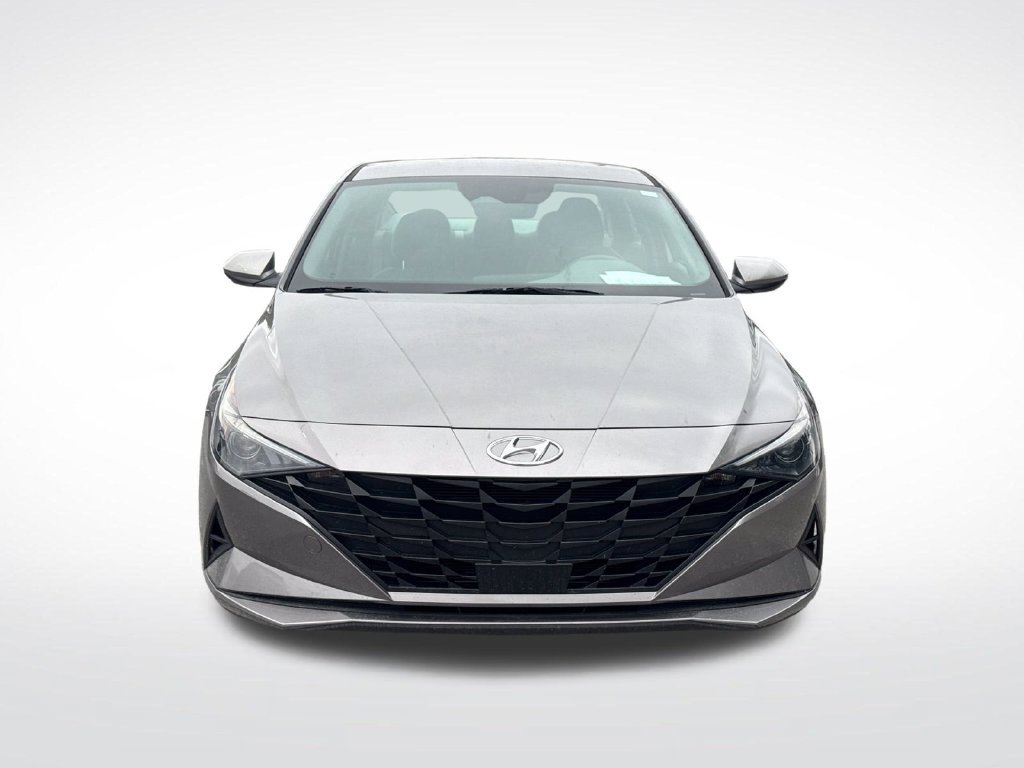 Used 2023 Hyundai Elantra SEL w/ Convenience Package FWD image 9
