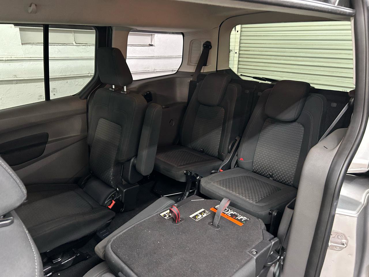 Used 2019 Ford Transit Connect XLT image 28
