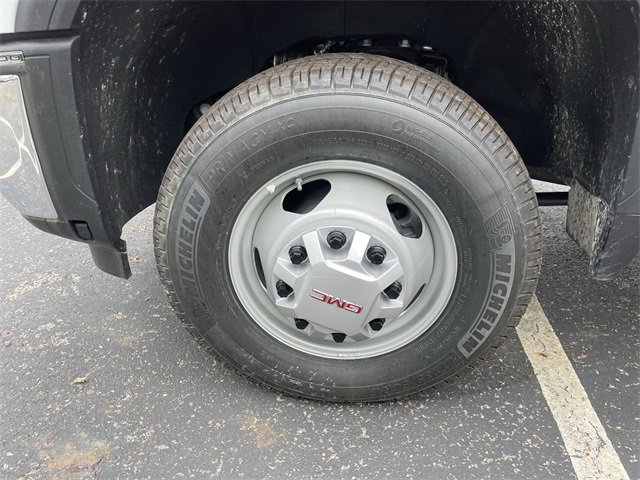 New 2025 GMC Sierra 3500 Pro w/ Convenience Package image 6