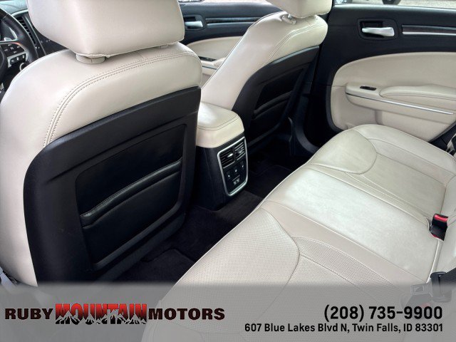 Used 2016 Chrysler 300 C w/ Safetytec Plus Group RWD image 26