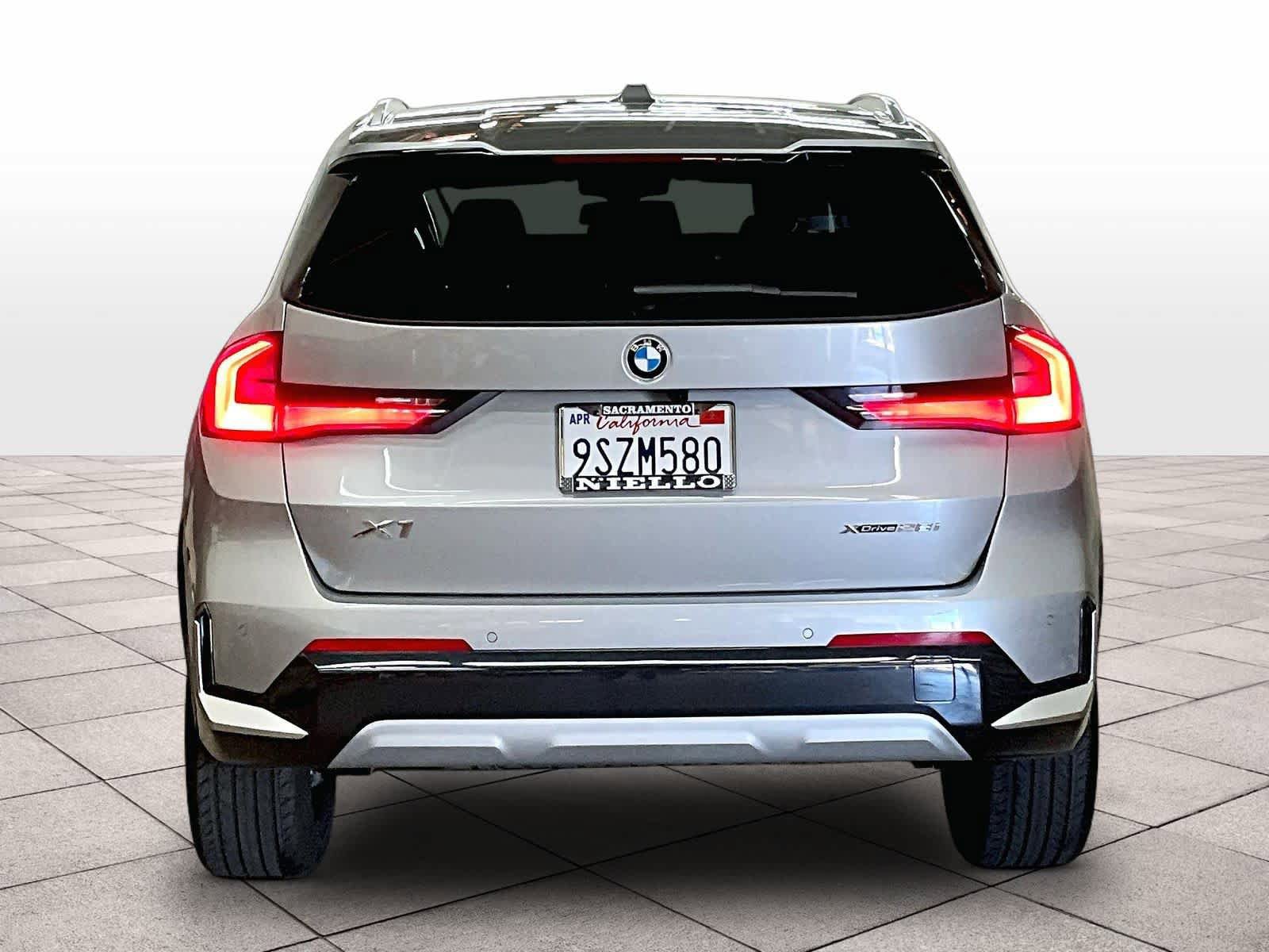 Used 2025 BMW X1 xDrive28i w/ Convenience Package AWD/4WD image 6