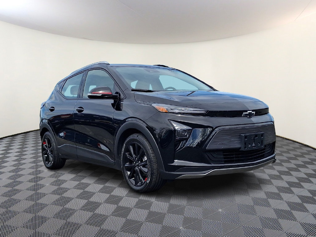 Used 2023 Chevrolet Bolt EUV LT w/ Comfort Package FWD image 1