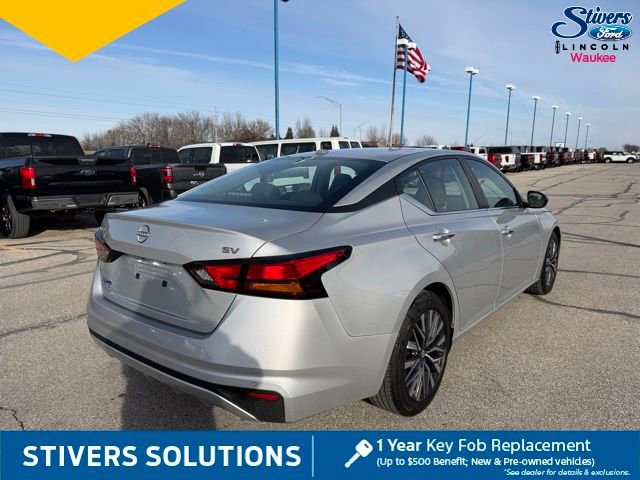 Used 2024 Nissan Altima 2.5 SV image 5