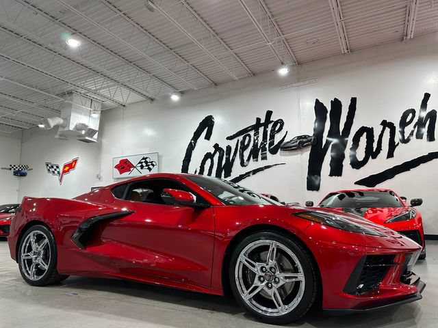 Used 2021 Chevrolet Corvette Stingray Premium Cpe w/ Z51 Performance Package RWD image 4