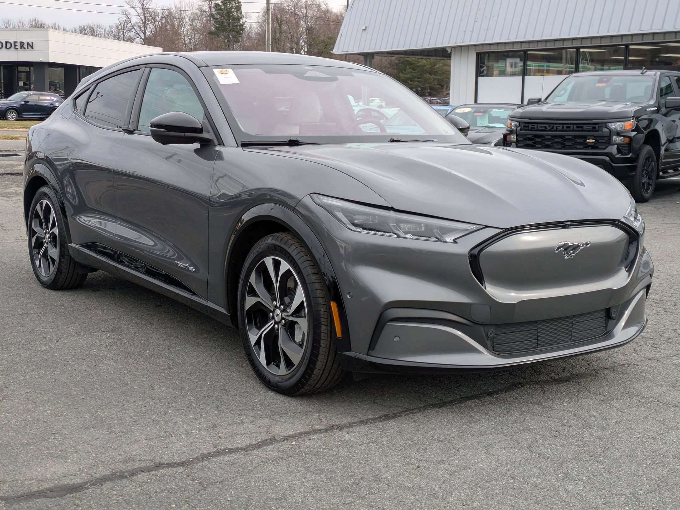 Used 2023 Ford Mustang Mach-E Premium image 3