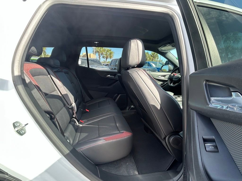 New 2026 Chevrolet Equinox RS image 21