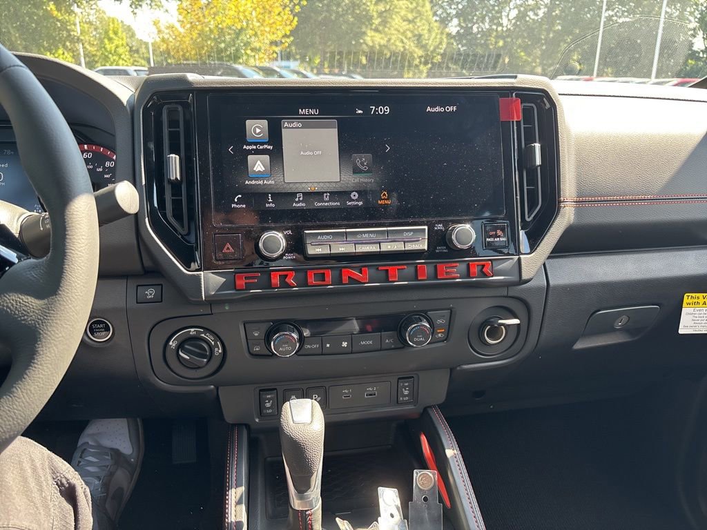 New 2025 Nissan Frontier PRO-4X w/ Pro Convenience Package image 11