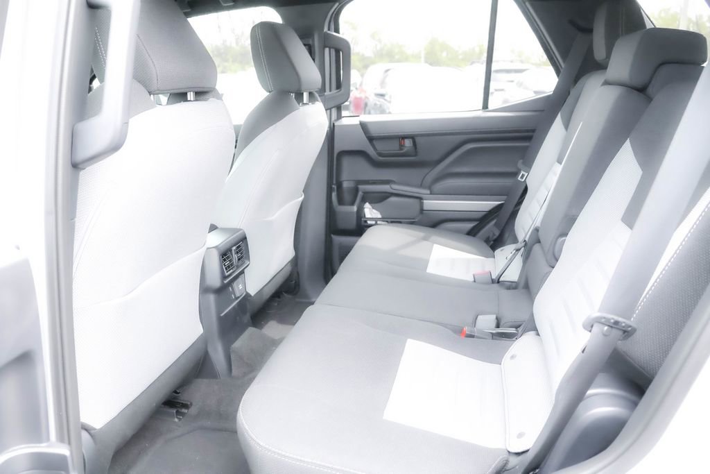 Used 2025 Toyota 4Runner TRD Off-Road AWD/4WD image 26