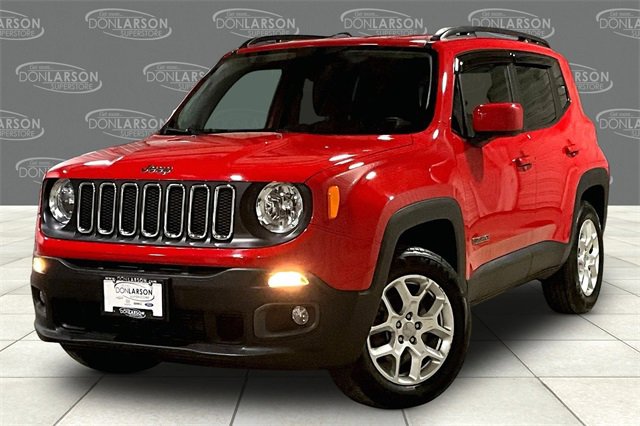 Used 2017 Jeep Renegade Latitude w/ Popular Equipment Group image 3