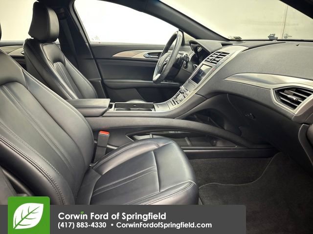 Used 2020 Lincoln MKZ w/ Convenience Package image 13