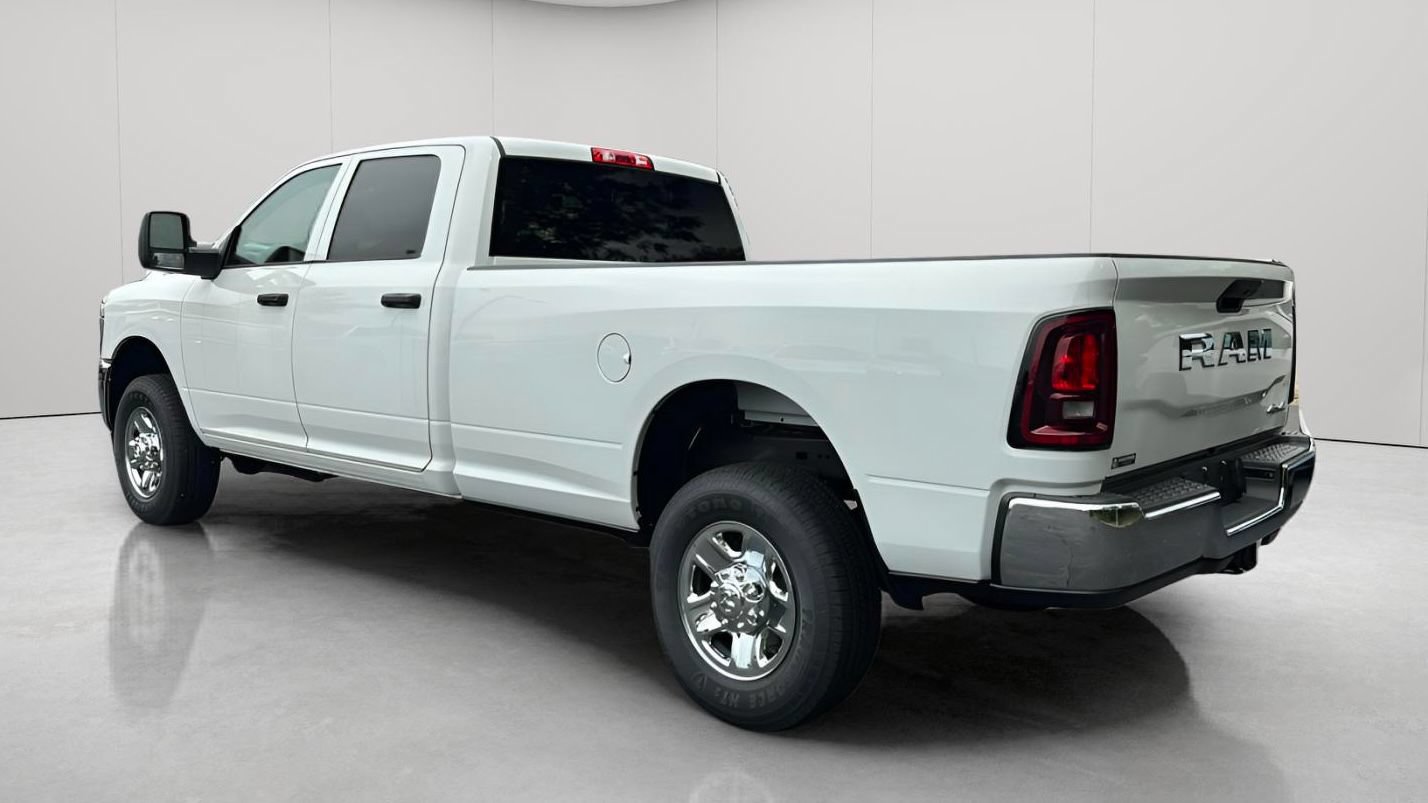 New 2026 RAM 2500 Tradesman w/ Chrome Appearance Group AWD/4WD image 7