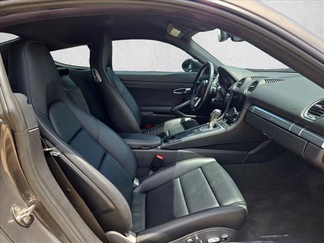 Used 2017 Porsche 718 Cayman RWD image 16