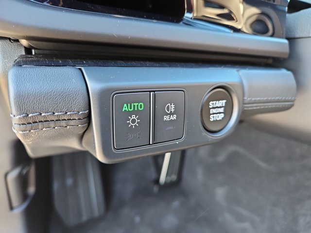 Certified 2026 Porsche Panamera 4 AWD/4WD image 28