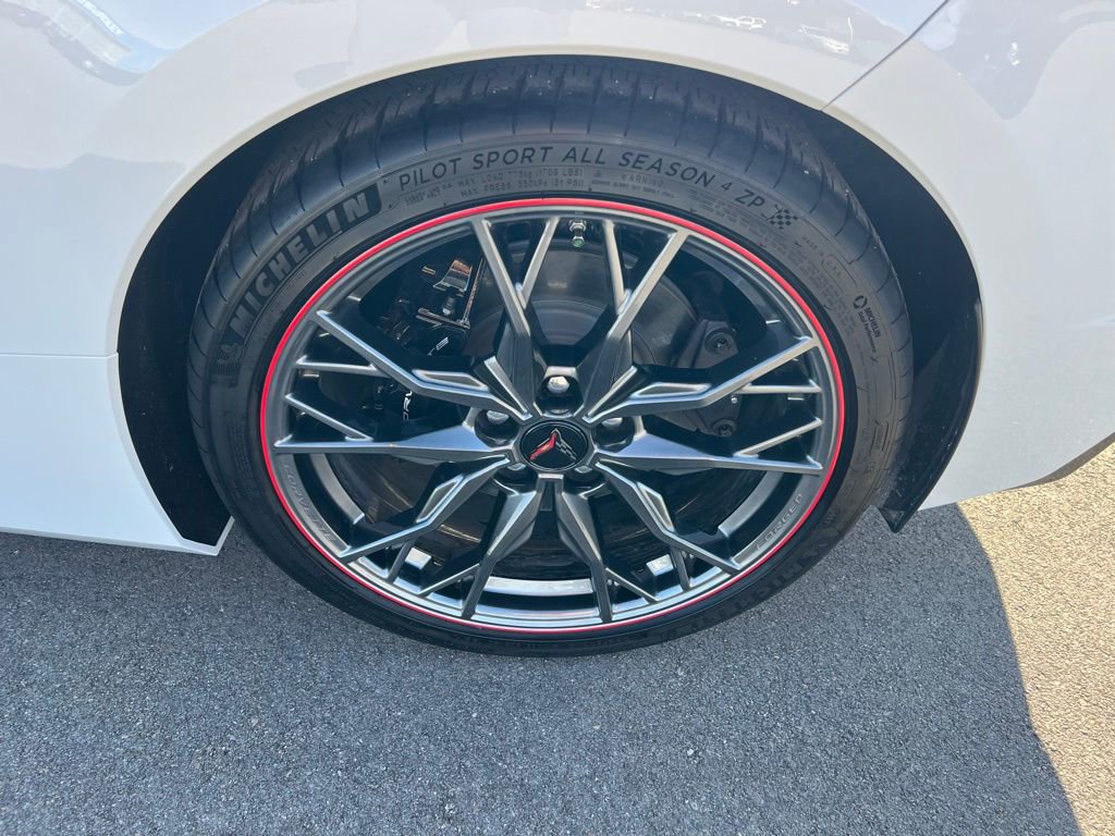 Used 2023 Chevrolet Corvette Stingray Preferred Cpe w/ Stealth Interior Trim Package image 14