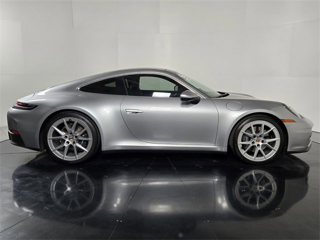 Used 2025 Porsche 911 Carrera image 7