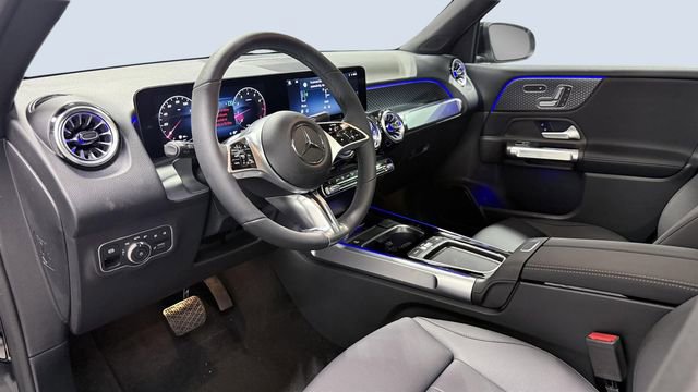 New 2026 Mercedes-Benz GLB 250 4MATIC image 5