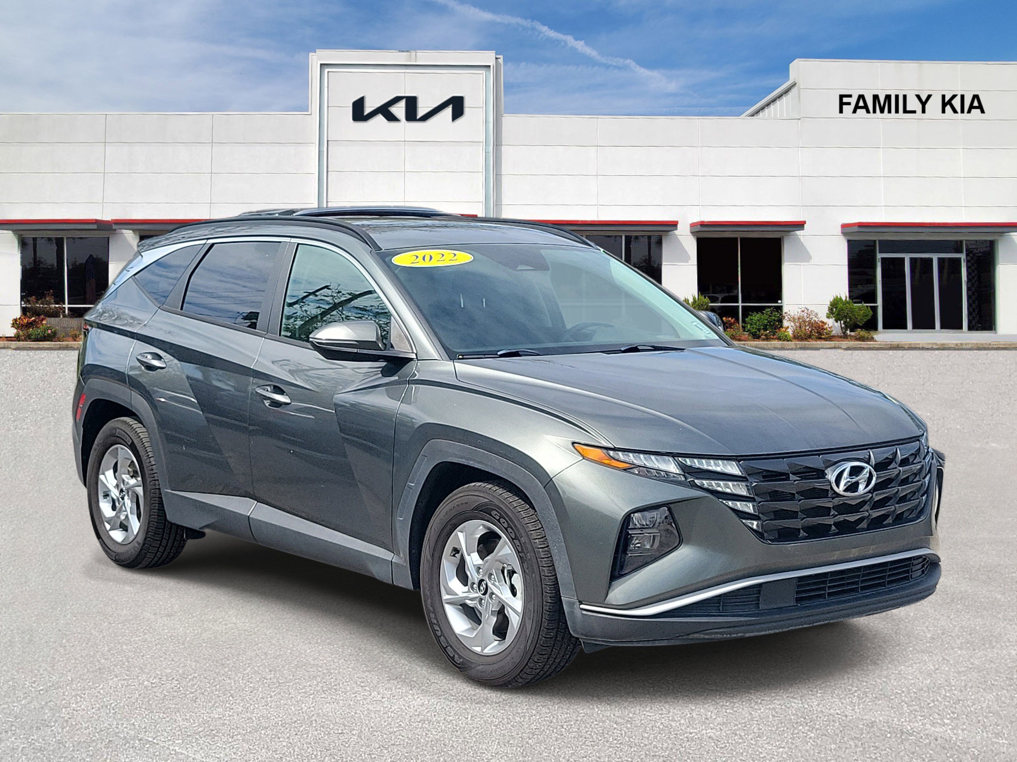 Used 2022 Hyundai Tucson SEL FWD image 1
