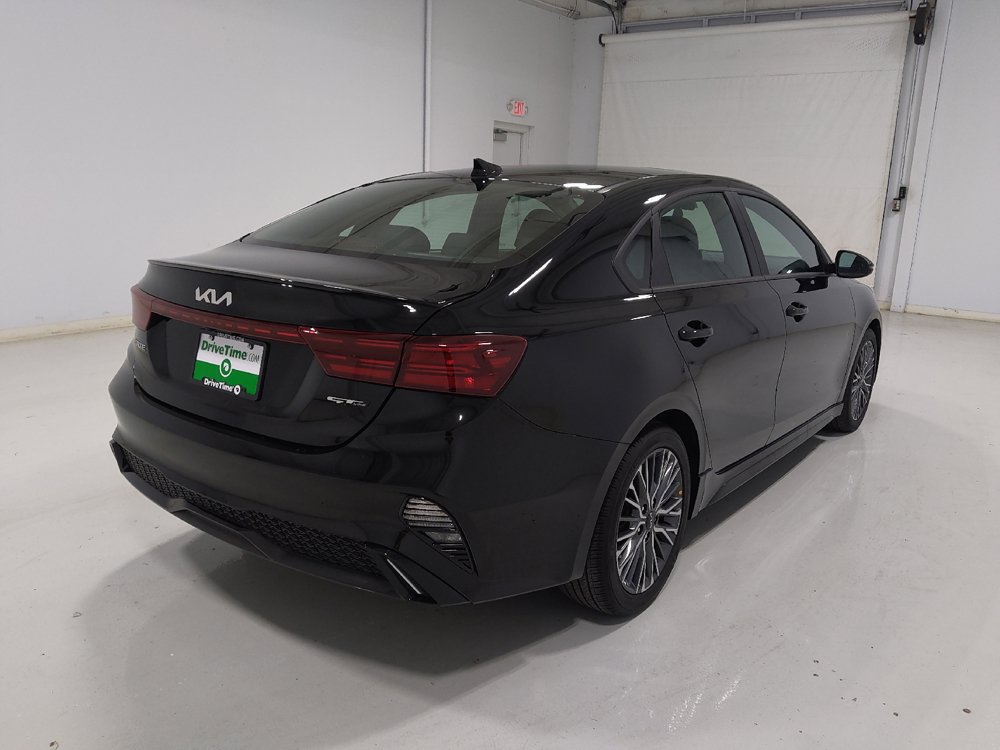 Used 2023 Kia Forte GT-Line w/ GT-Line Premium Package FWD image 9