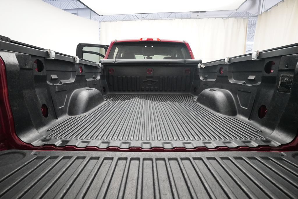 Used 2019 Chevrolet Silverado 1500 LT w/ All Star Edition AWD/4WD image 10