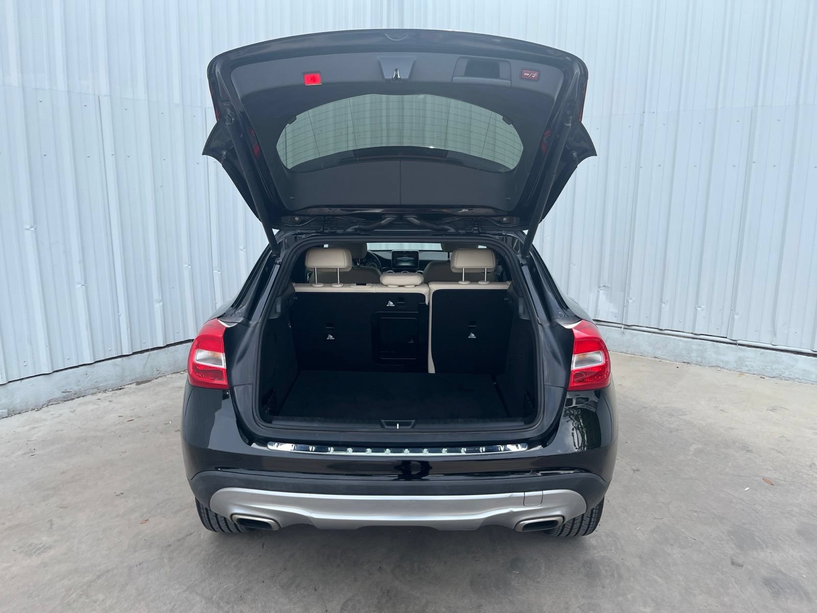Used 2016 Mercedes-Benz GLA 250 image 8