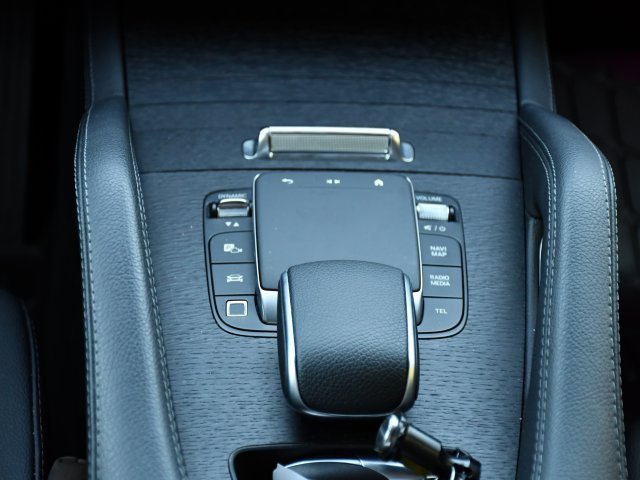 Used 2025 Mercedes-Benz GLE 350 4MATIC image 24