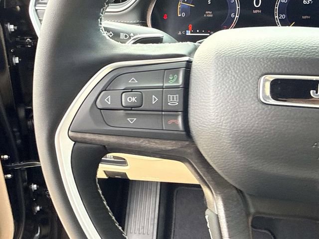 New 2025 Jeep Grand Cherokee L Limited w/ Luxury Tech Group II RWD image 16