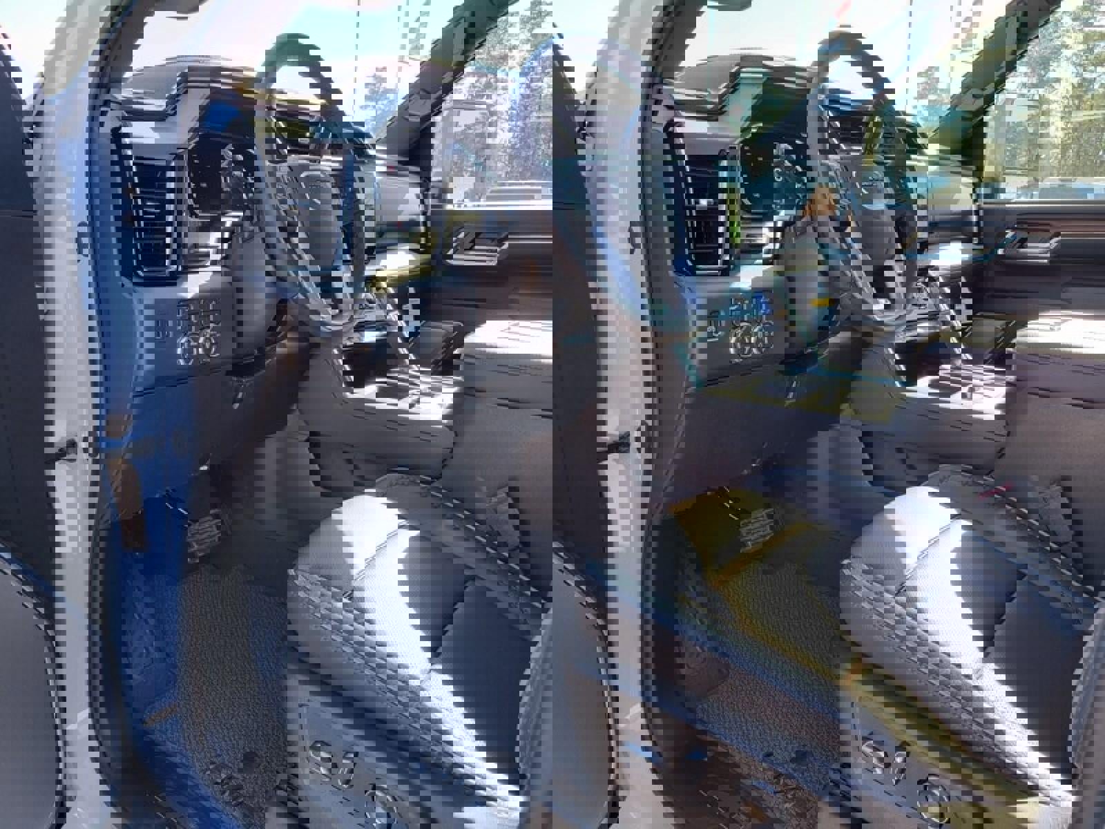 New 2026 GMC Sierra 3500 Denali w/ Denali Reserve Package image 19