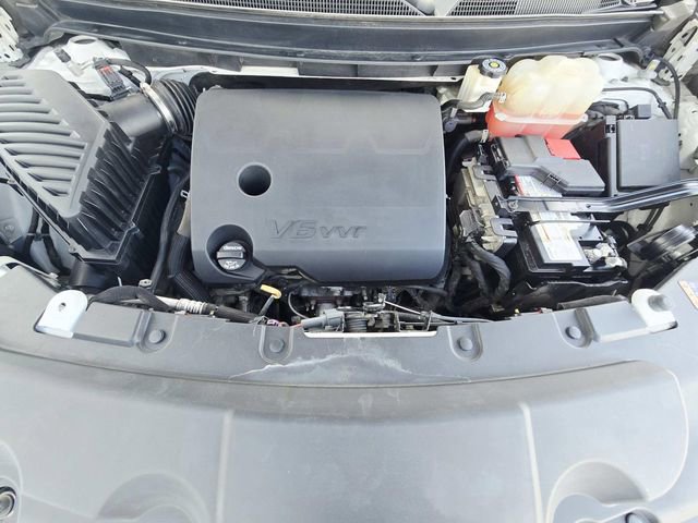 Used 2018 Chevrolet Traverse LT image 20