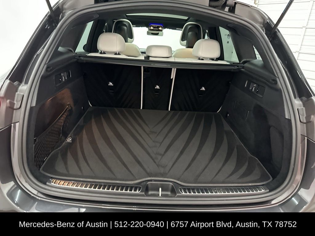 Certified 2025 Mercedes-Benz GLC 300 image 26