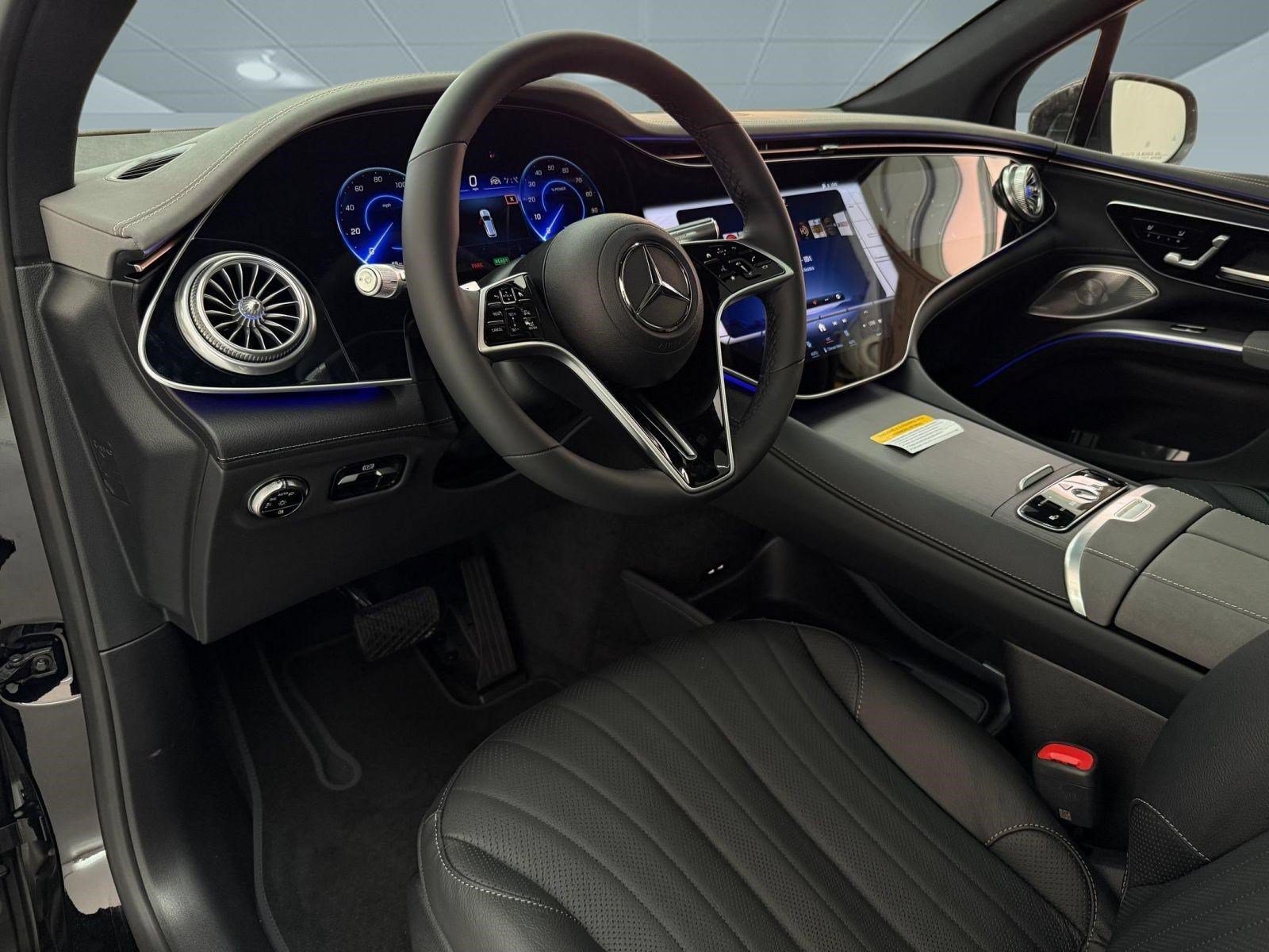 New 2027 Mercedes-Benz EQS 400 4MATIC SUV image 4