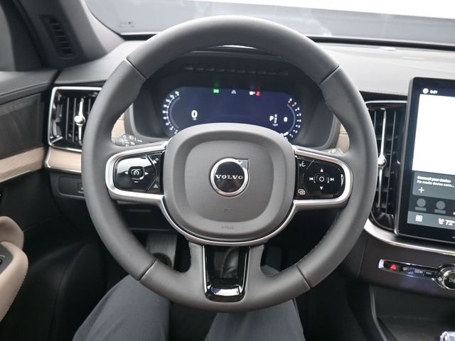 New 2026 Volvo XC90 B6 Plus w/ Protection Package Premier image 24