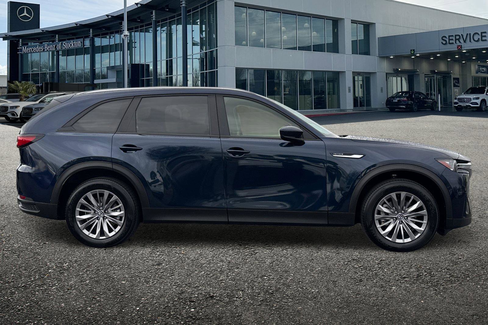 Used 2025 MAZDA CX-90 3.3 Turbo w/ Select Package image 3