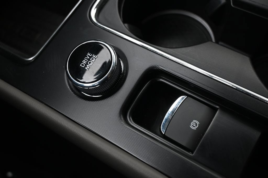 Used 2026 Lincoln Corsair Premiere AWD/4WD image 33