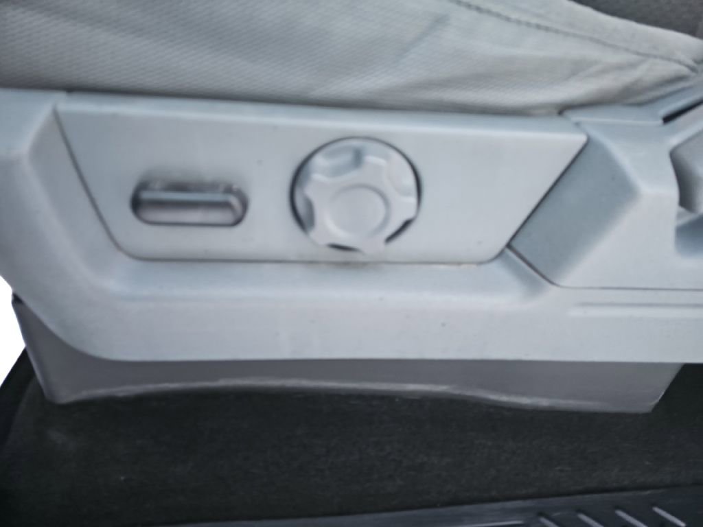 Used 2013 Ford F150 XLT w/ Luxury Equipment Group image 19