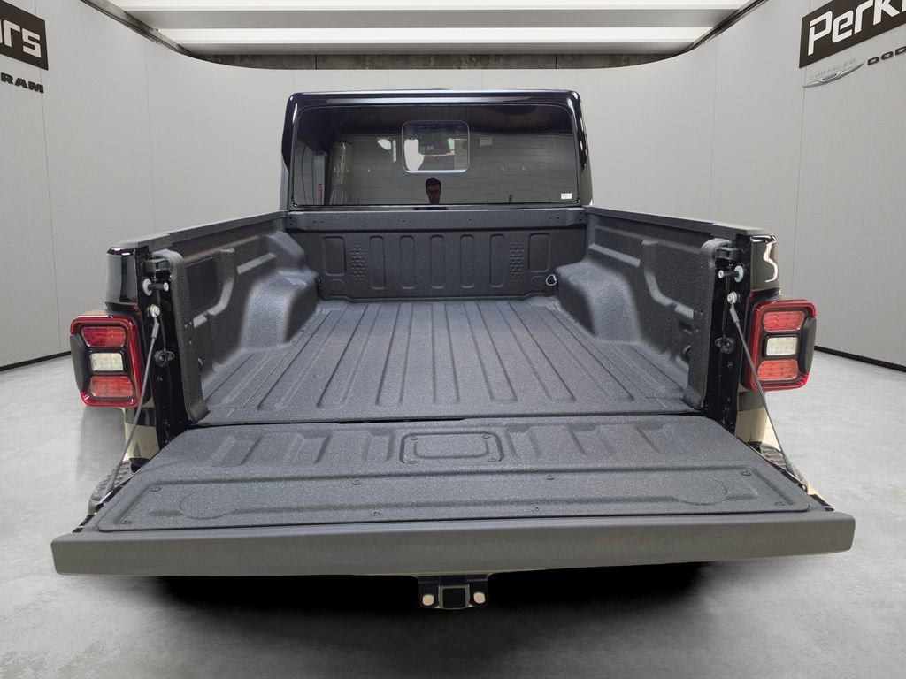 New 2026 Jeep Gladiator Rubicon image 10