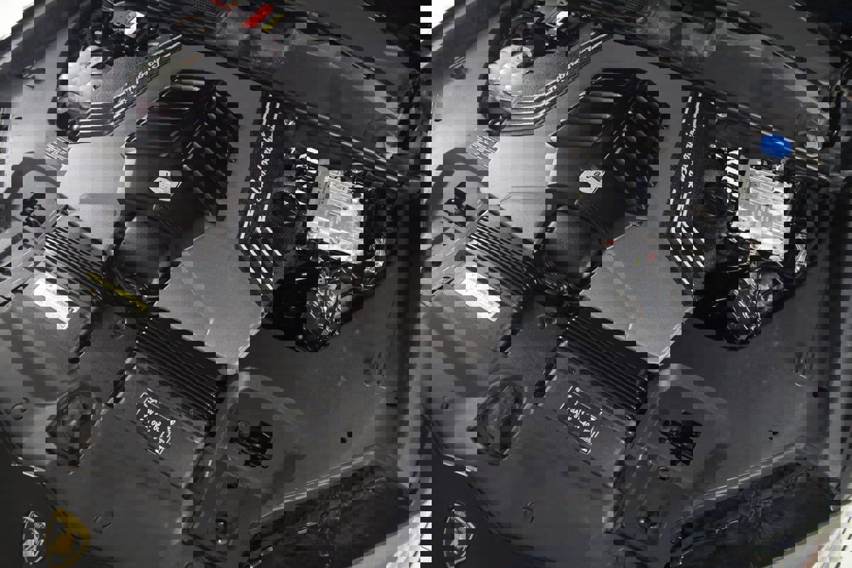 Used 2022 Lamborghini Urus image 31