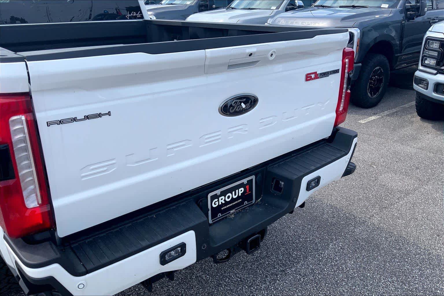 New 2026 Ford F250 Lariat w/ Black Appearance Package AWD/4WD image 15
