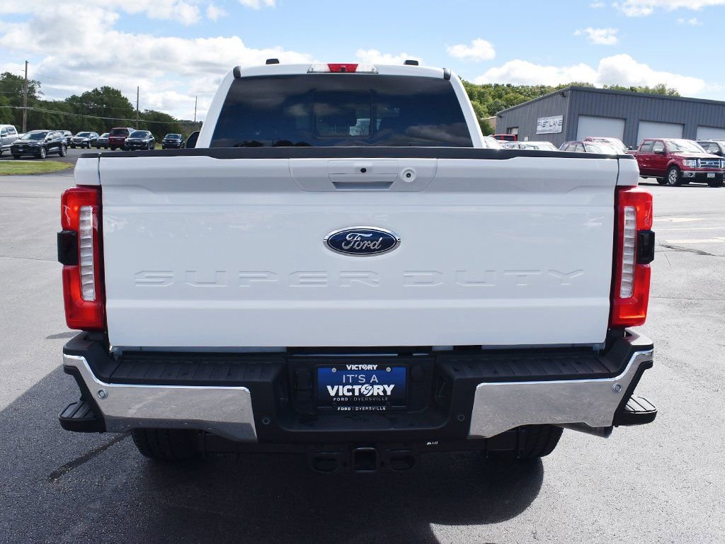 New 2026 Ford F350 Lariat w/ FX4 Off-Road Package AWD/4WD image 32