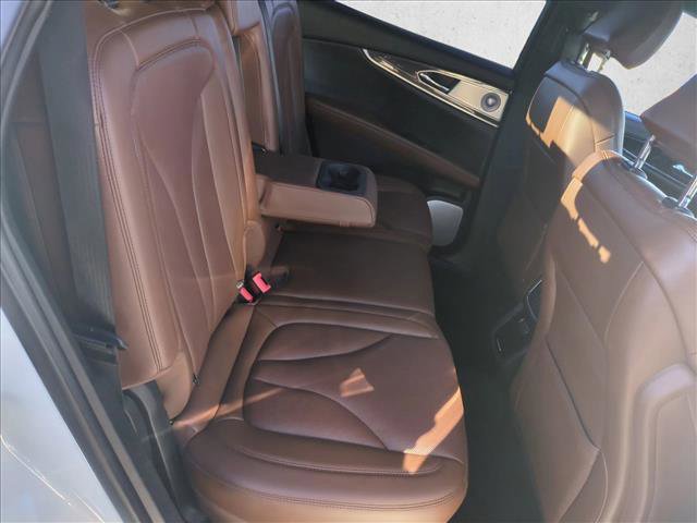 Used 2022 Lincoln Nautilus Reserve w/ Equipment Group 202A image 20