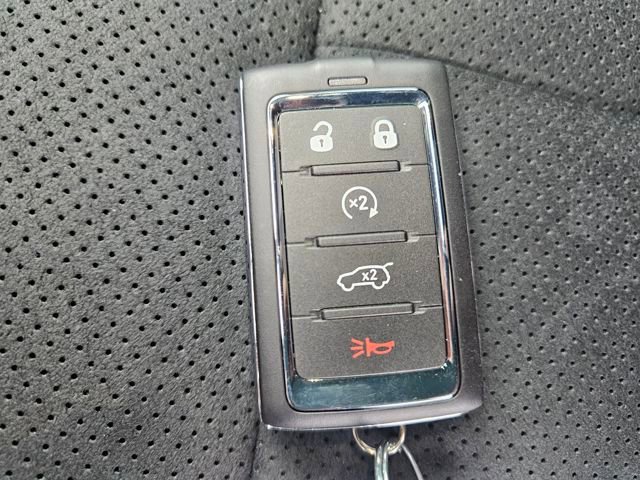 New 2025 Jeep Grand Cherokee Altitude image 29