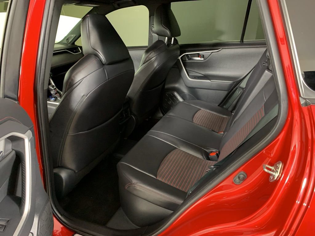 Used 2023 Toyota RAV4 XSE AWD/4WD image 34