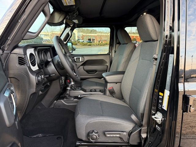 New 2026 Jeep Gladiator Sport AWD/4WD image 13